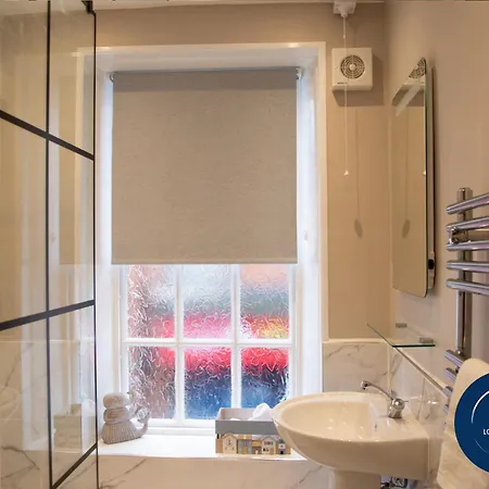 1 The Bookies Modern Apartment, Location Апартаменты Скарборо