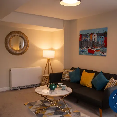 1 The Bookies Modern Apartment, Location Apartment